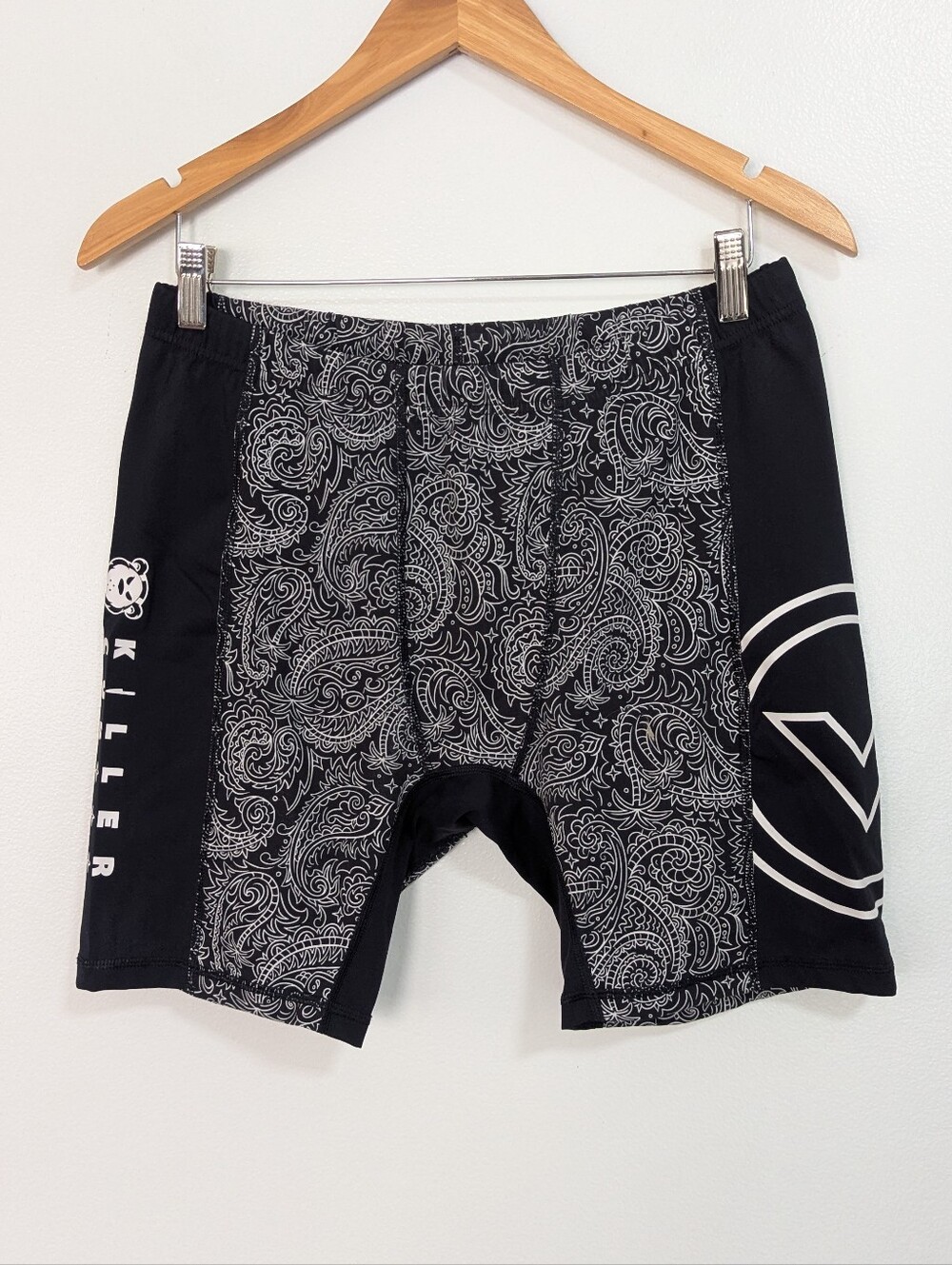 Virus Killer Cub Black White Paisley Bandana Print MMA Grappling Shorts XL